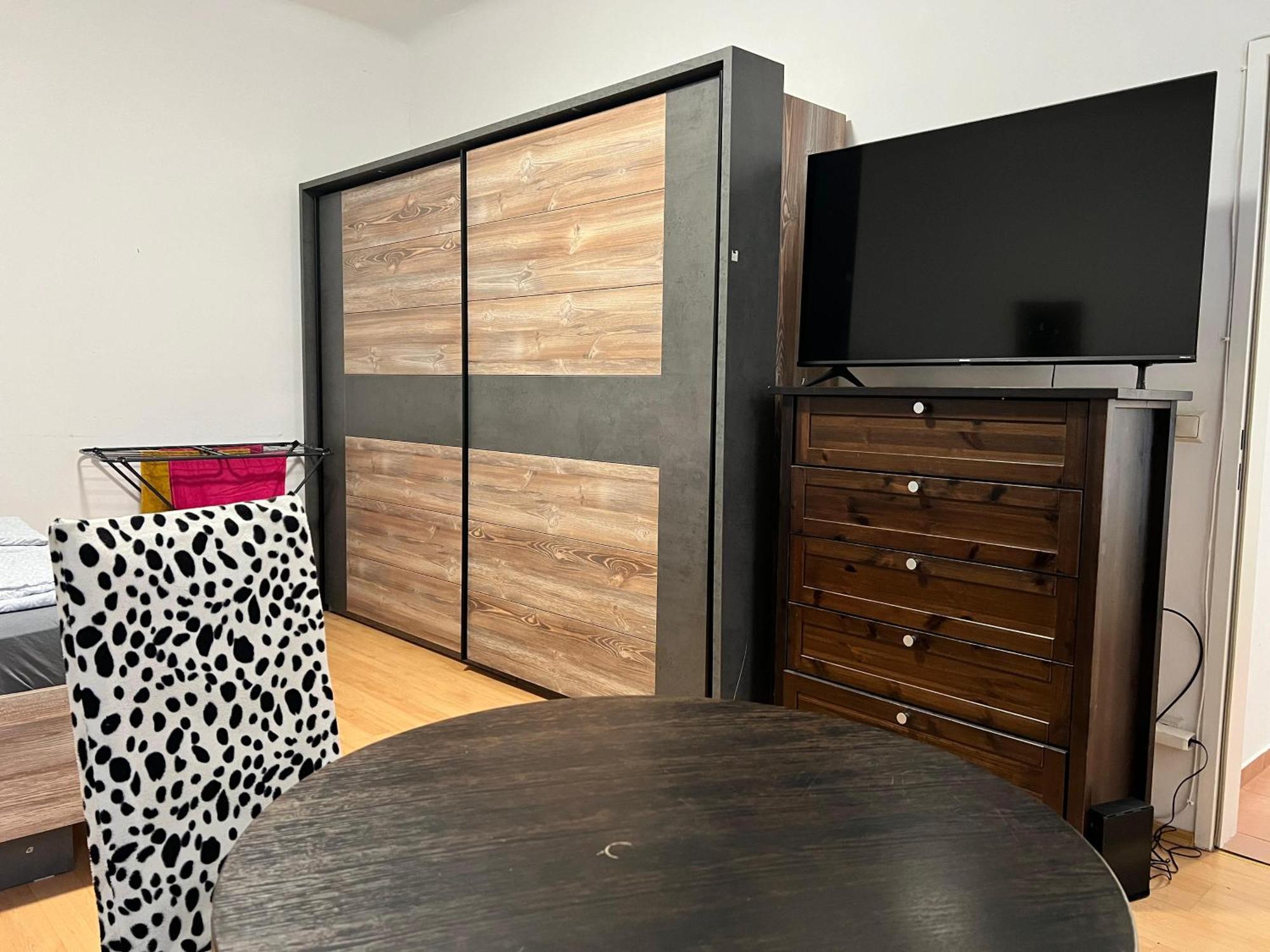 Apartment Comfortable 1br Perfect Location In *