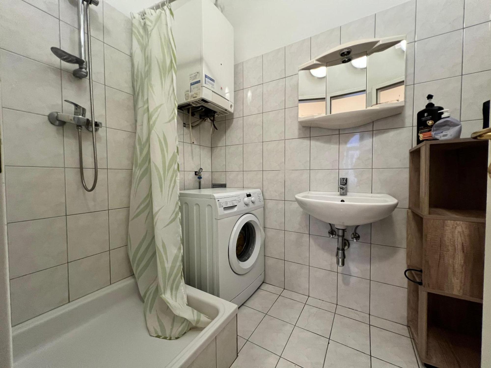 Apartment Comfortable 1br Perfect Location In